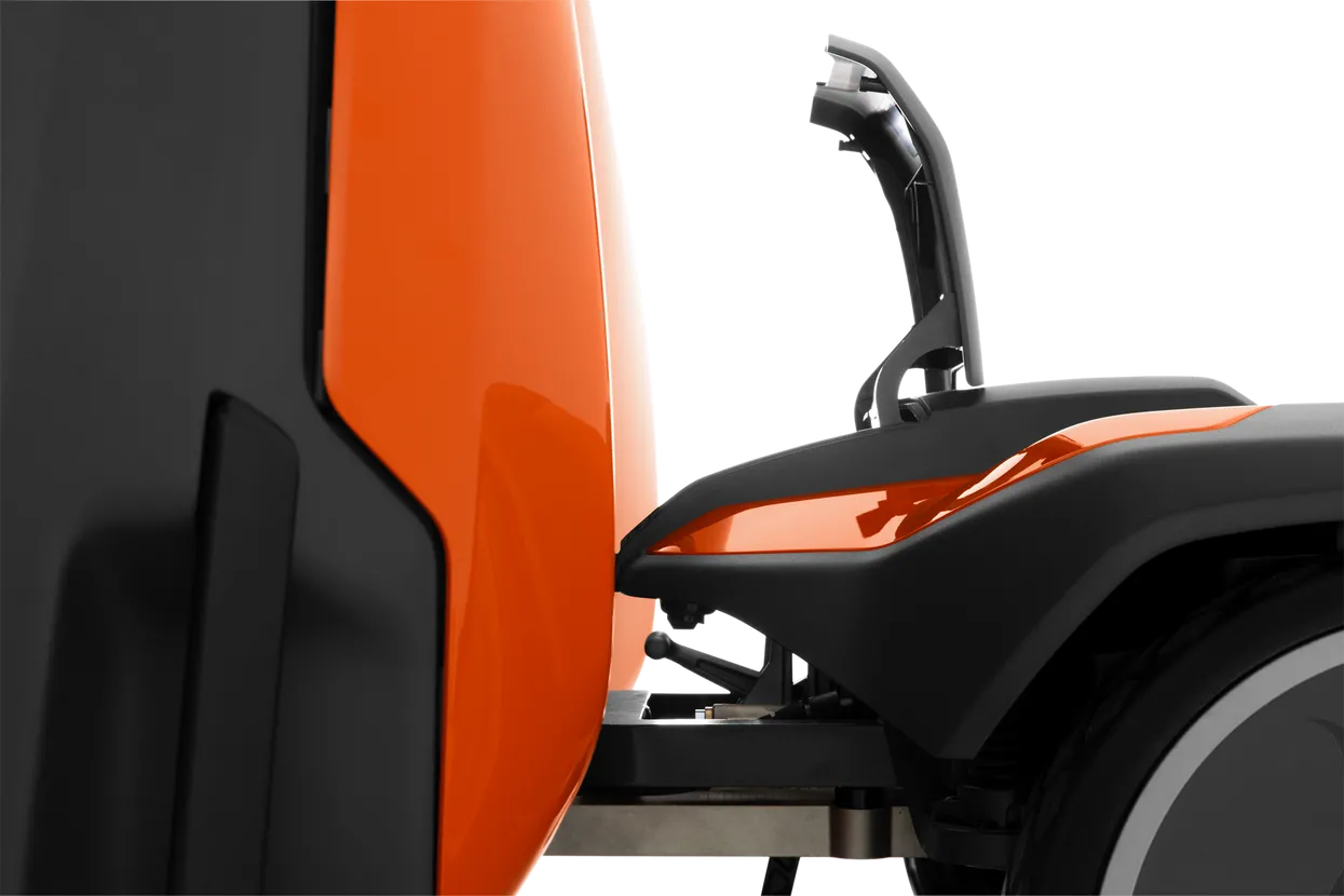 Robot tagliaerba Husqvarna CEORA™ 544 EPOS™ + RZ 43M + CS4